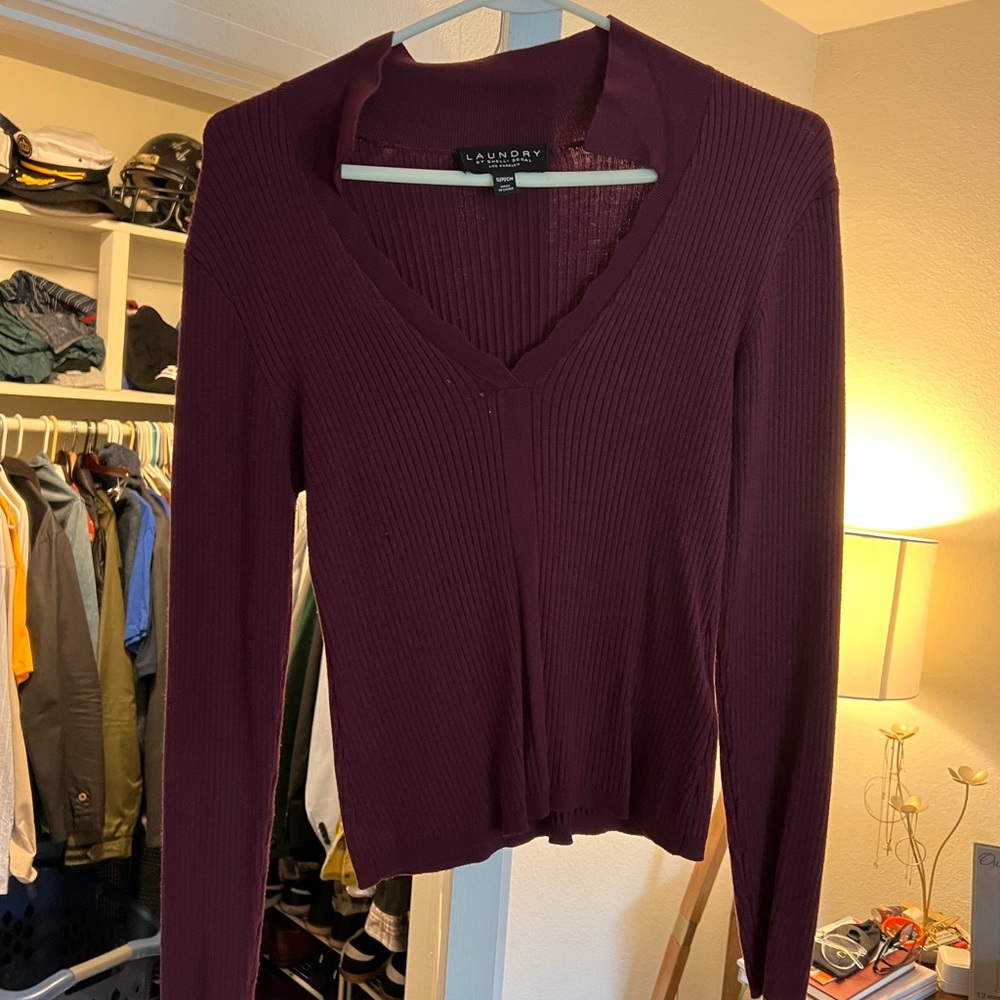 Cropped red sweater